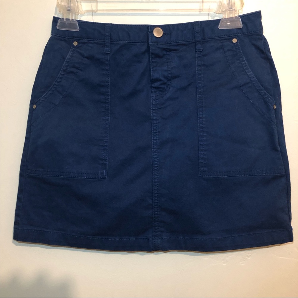 Copper Key Girls Blue Miniskirt with pockets, size L.